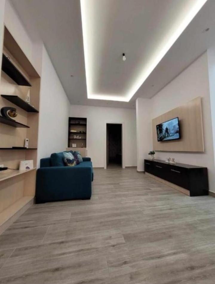 Luxury Room'S By Lika Sarande Bagian luar foto