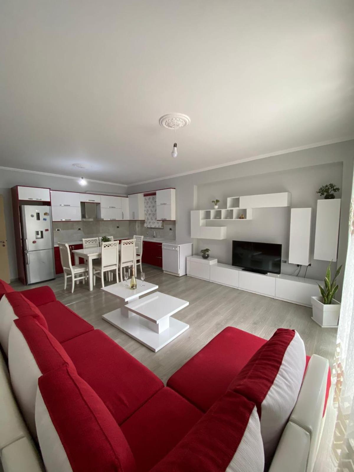 Luxury Room'S By Lika Sarande Bagian luar foto
